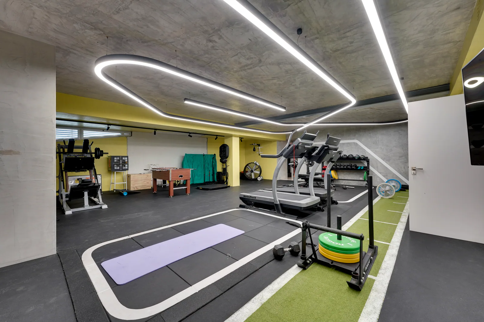 Acqua Living gym